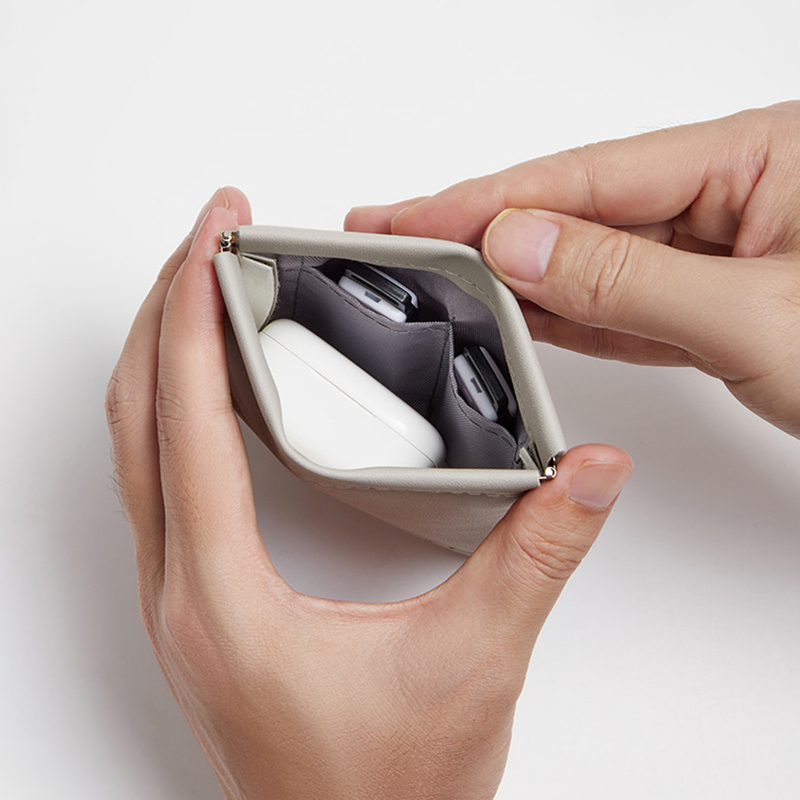 PU 収納バッグ イヤホン Bluetooth データケーブ - Tech Accessories Case のレビューと価格