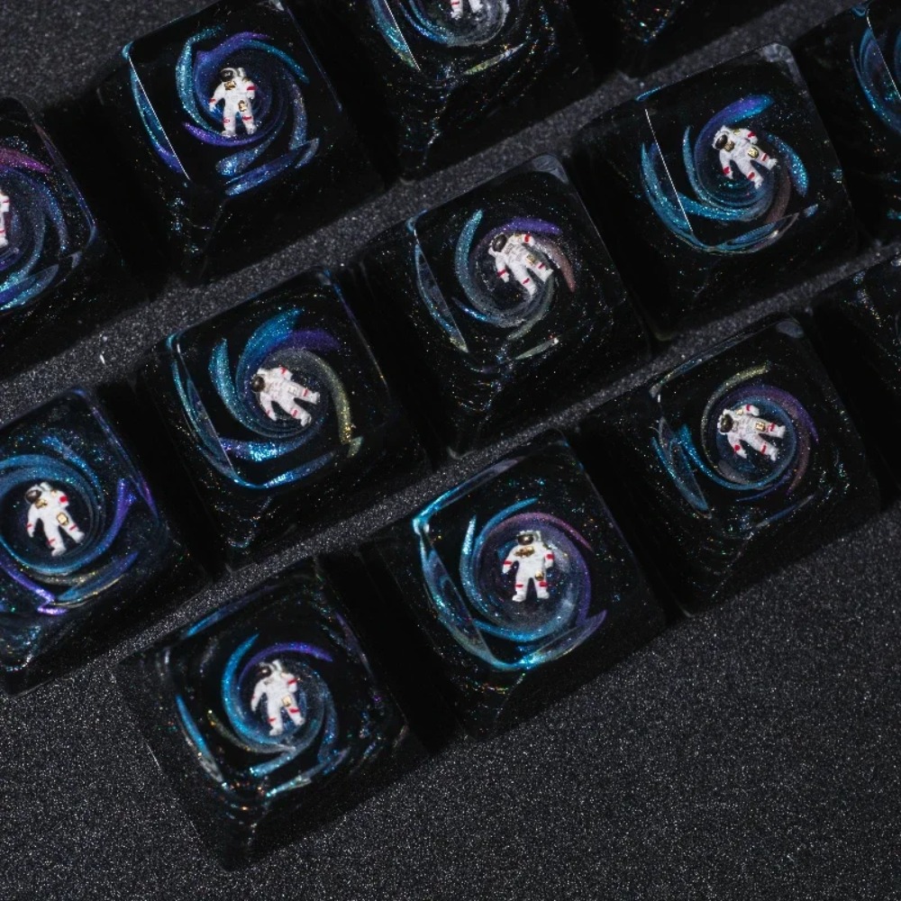 樹脂製の職人の宇宙飛行士のキーキャップ,メカニカルキーボード - Tech Gaming Accessories のレビューと価格