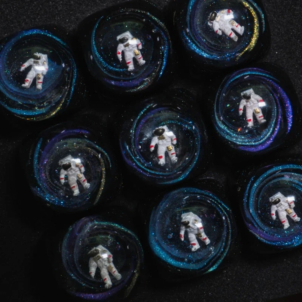 樹脂製の職人の宇宙飛行士のキーキャップ,メカニカルキーボード - Tech Gaming Accessories のレビューと価格